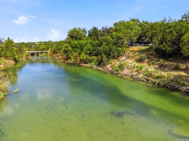 House for sale in Pipe Creek, Bandera County