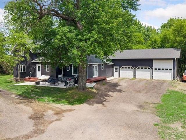 House for sale in Litchfield, Minnesota