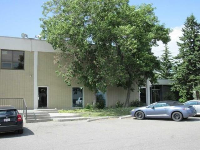 Commercial for rent in Northwest, Alberta