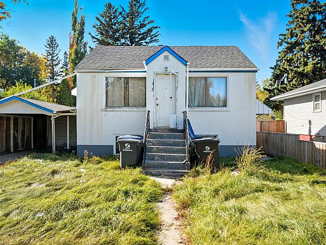 House for sale in Saskatoon, Saskatchewan