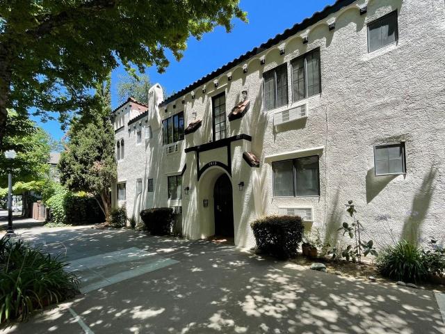 Apartment for rent in East Sacramento, Sacramento