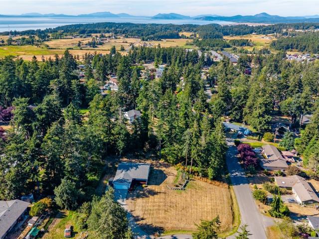 House for sale in Oak Harbor, Washington