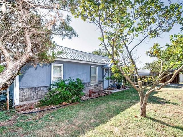 House for sale in Chandler, Oklahoma