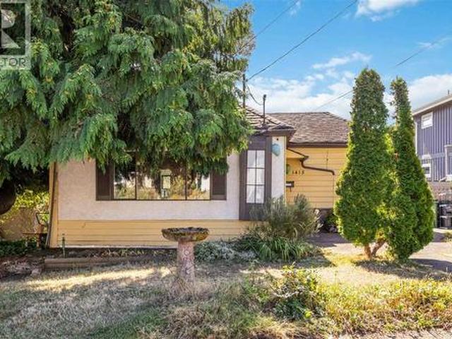House for sale in Oaklands, Victoria