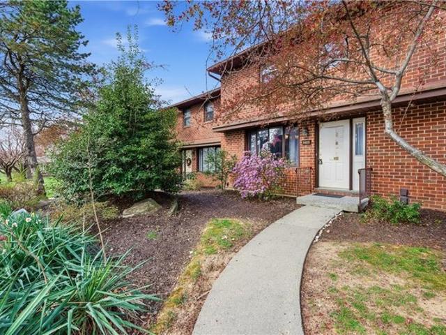 Townhouse for sale in Bethlehem, Pennsylvania