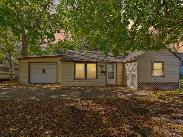 House for sale in Fairmont, Martin County