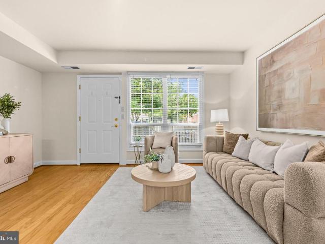 Condo for sale in Virginia