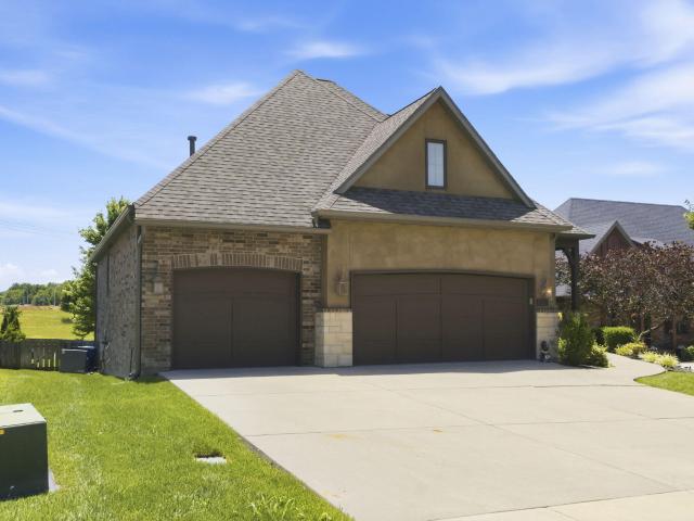 House for sale in Nixa, Missouri