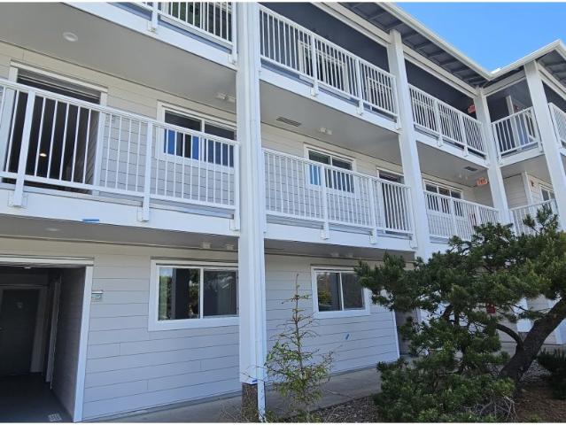 Condo for sale in Oregonia
