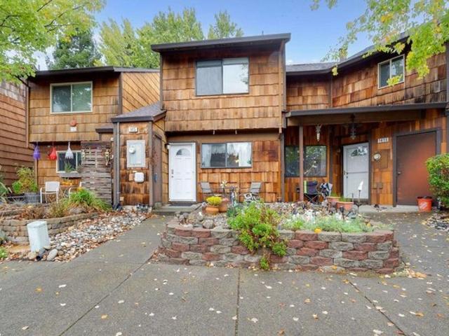 Townhouse for sale in Rohnert Park, California
