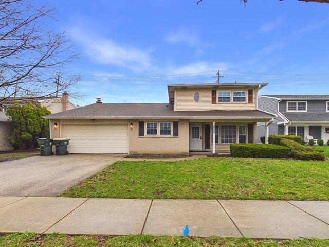 House for sale in Arlington Heights, Illinois