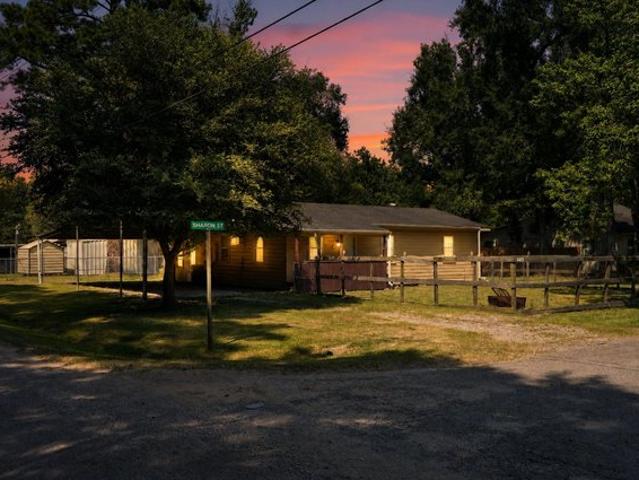 House for sale in Vidor, Texas