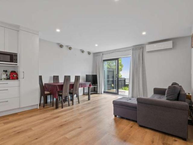 Townhouse for rent in Rapanui