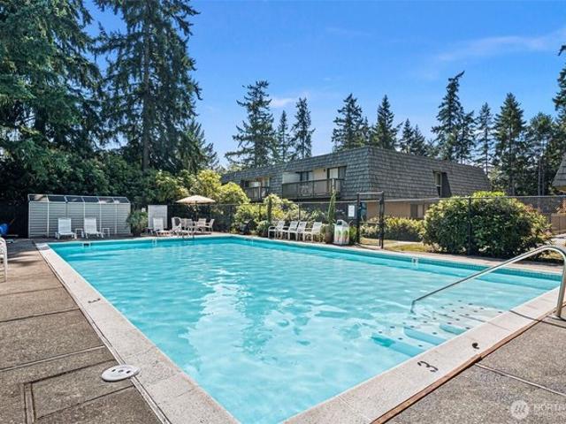 Condo for sale in Bellevue, Washington