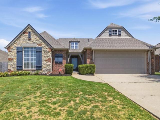 House for sale in Jenks, Oklahoma