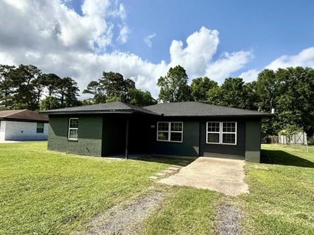 House for sale in Vidor, Texas