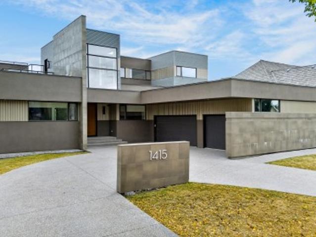 House for sale in Wolf Willow, Edmonton