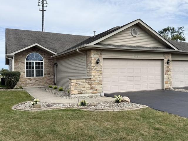 Townhouse for sale in Crown Point, Indiana