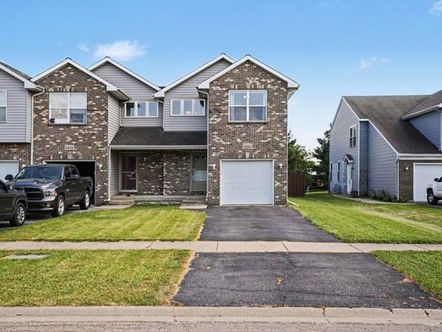 Townhouse for sale in Sandwich, Illinois