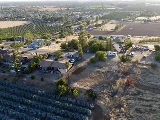 Land for sale in Tulare, California