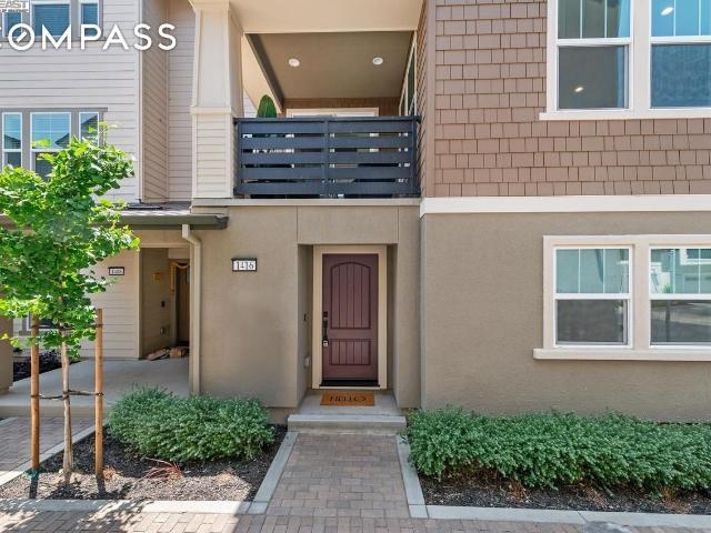Condo for sale in Concord Condo for sale in Concord