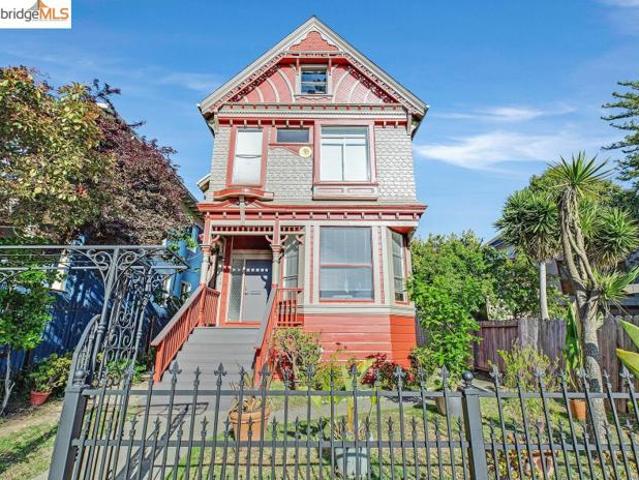 House for sale in Oakland, California