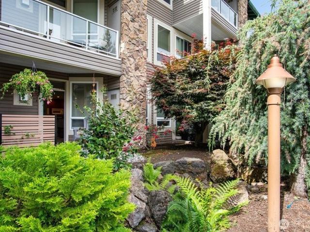 Condo for sale in Mount Vernon, Washington
