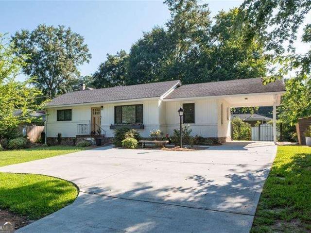 House for sale in Brookhaven, Georgia