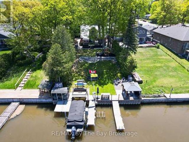 House for sale in Wasaga Beach, Ontario