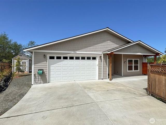 House for sale in Port Angeles, Washington