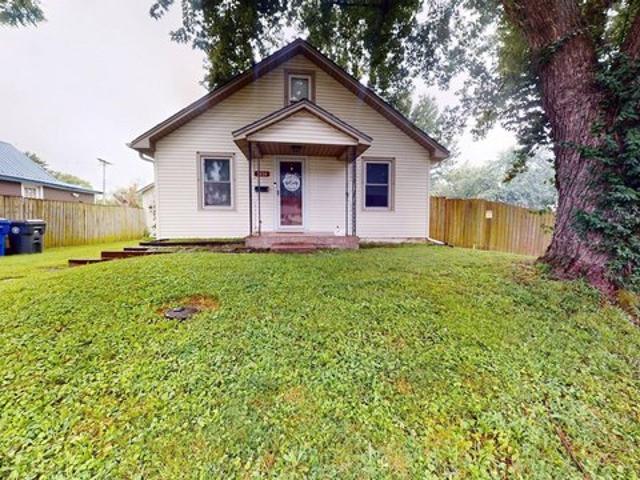 House for sale in Sedalia, Missouri