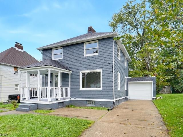 House for sale in Alliance, Stark County
