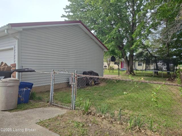 House for sale in Morganfield, Kentucky