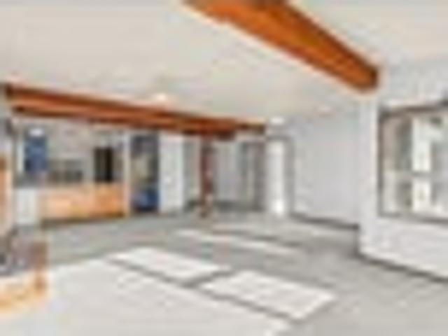 House for sale in Renwick