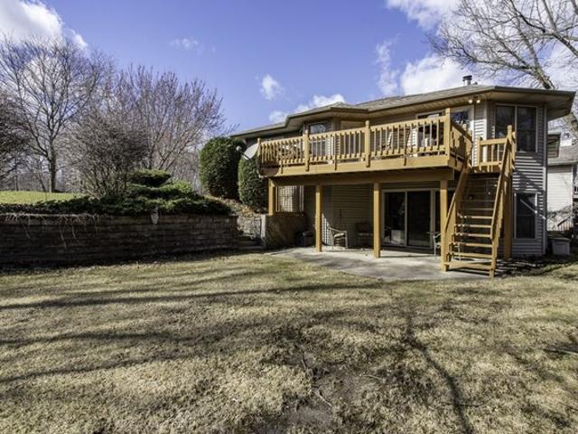 House for sale in Winthrop Harbor, Illinois
