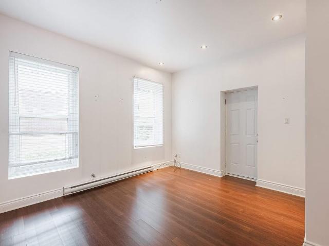 Apartment for rent in St. Leonard's, Quebec