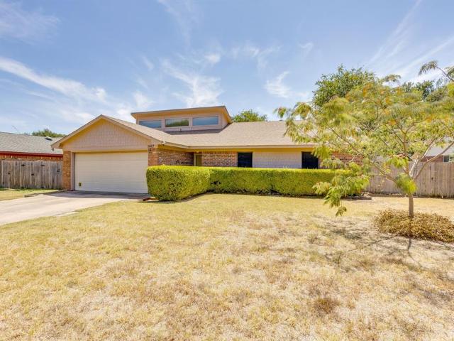 House for sale in Crowley, Texas