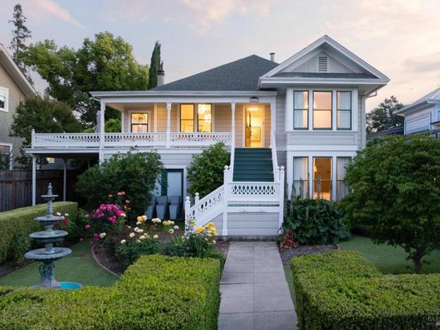House for sale in Saint Helena, California