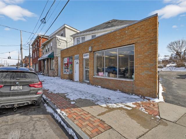 Property for sale in Geddes, New York