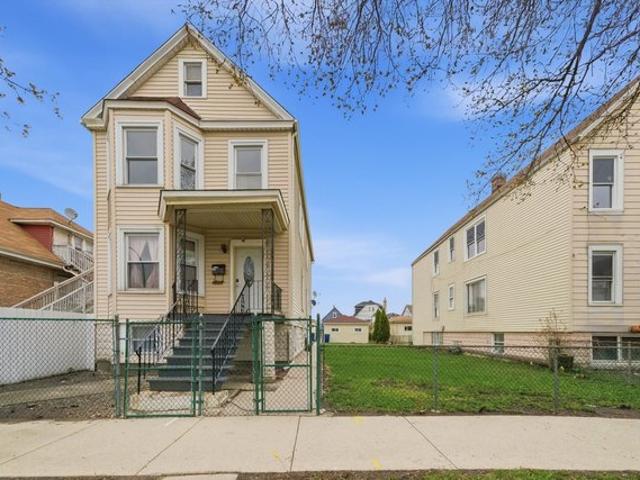 House for sale in Cicero, Illinois