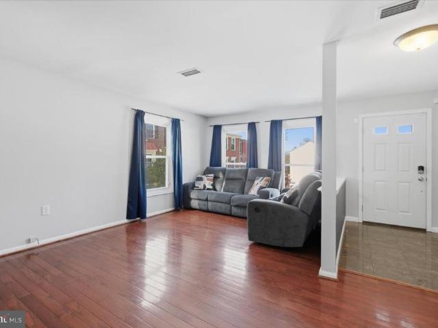 Townhouse for sale in Virginia