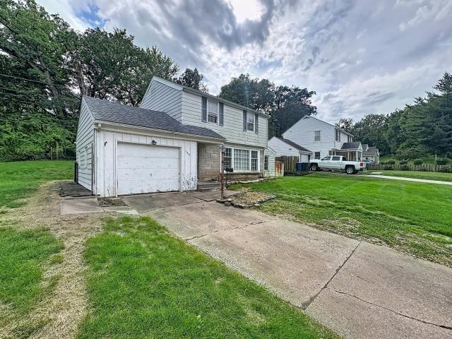 House for sale in Rock Island, Illinois