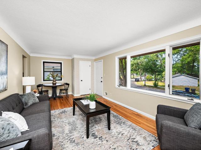 House for sale in Greater East Side, Ramsey