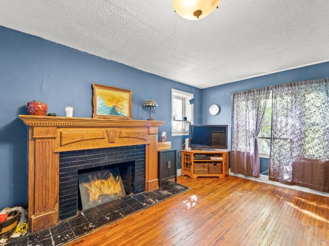 House for sale in Holts Summit, Callaway County