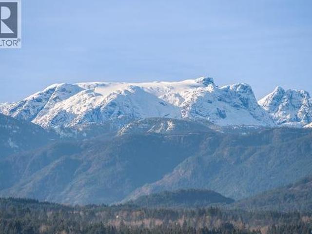 House for sale in Courtenay, British Columbia