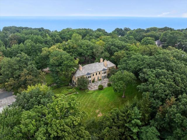 House for sale in Highland Park, Illinois