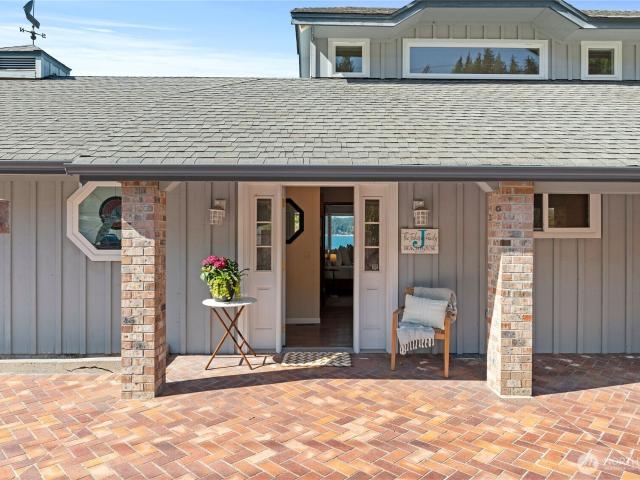 House for sale in Belfair