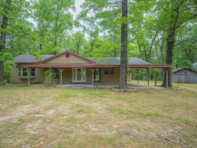 House for sale in Neosho, Missouri