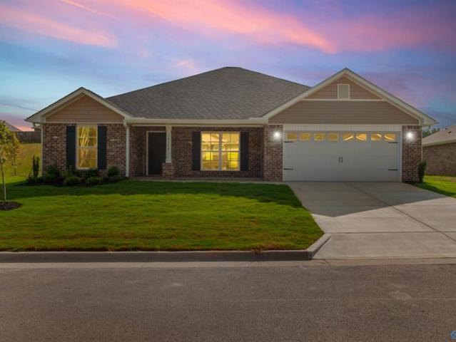 House for sale in Harvest, Alabama