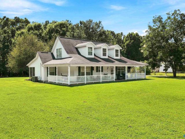 House for sale in Etowah, Alabama